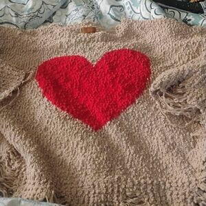 Cozy Heart Sweater - Tan and Red